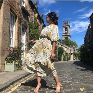 H&M Blogger Light Beige Leaf Print Midi Dress S